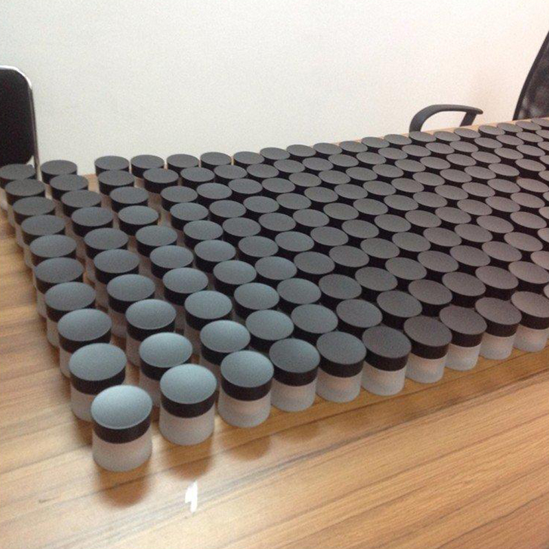 實用黑色塑料容器